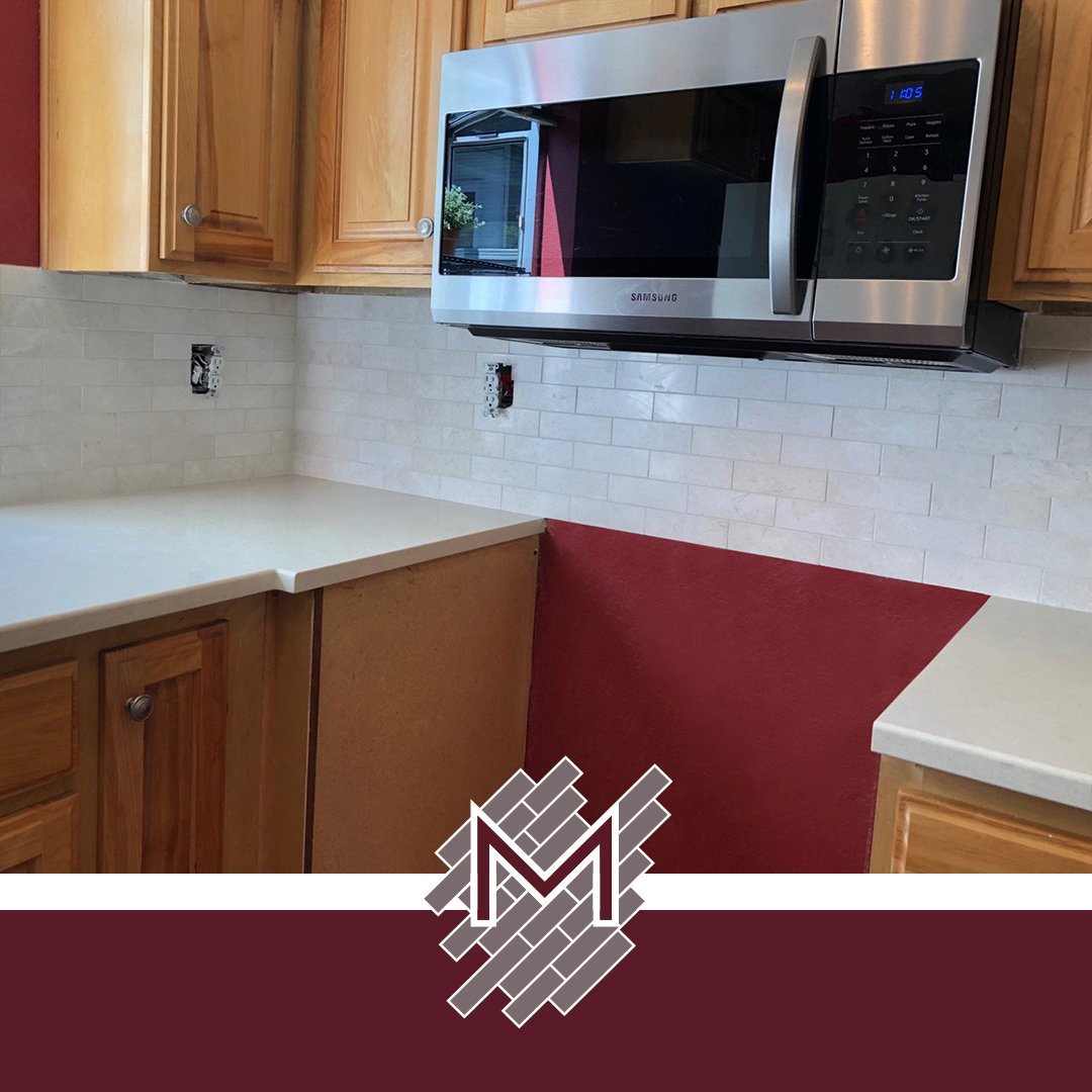tile backsplash bathroom